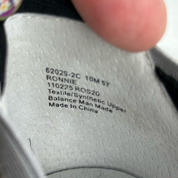 Ros Hommerson Ronnie Folding Silver Pebbled Ballet Flats - Picture 8 of 8